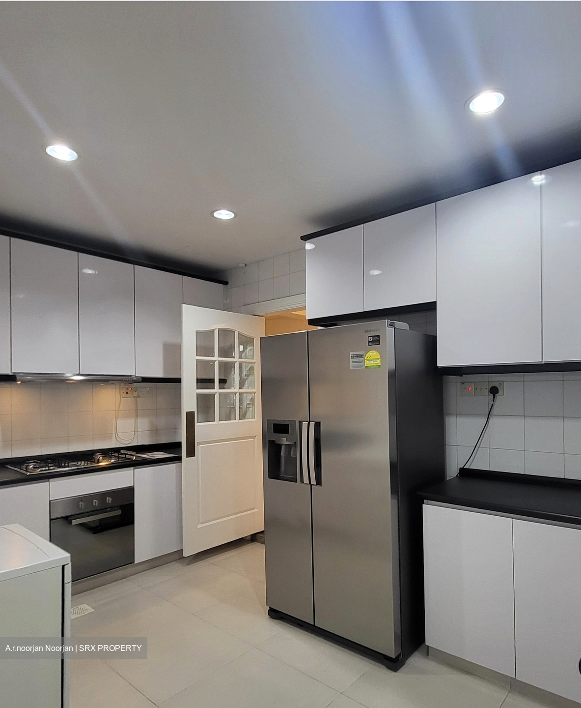 Leonie Condotel (D9), Condominium #581147061